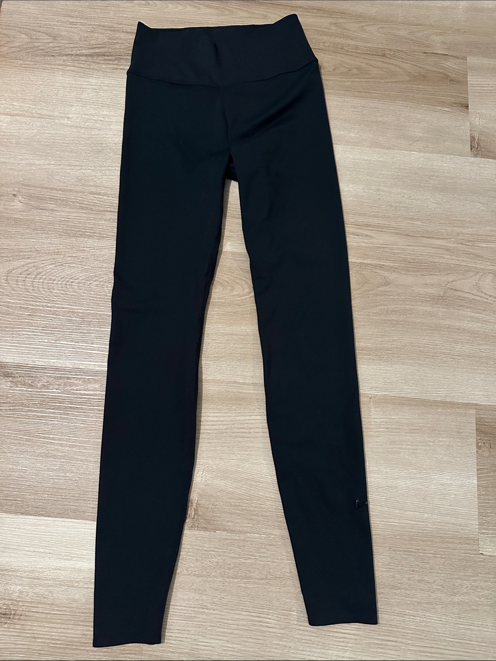 Nike One Women’s XS Black Stretch Leggings
